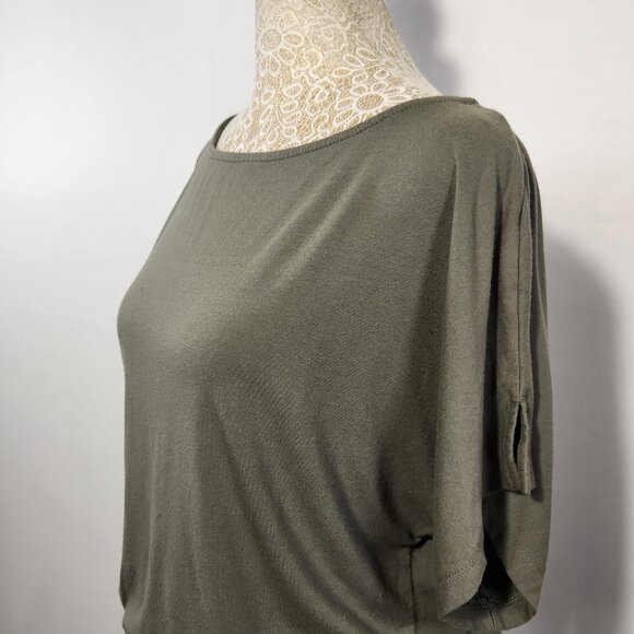 Chico's Size 1/8-10 M Olive Short Sleeve Jersey Knit Elastic Waist Popover Dress - Picture 7 of 13